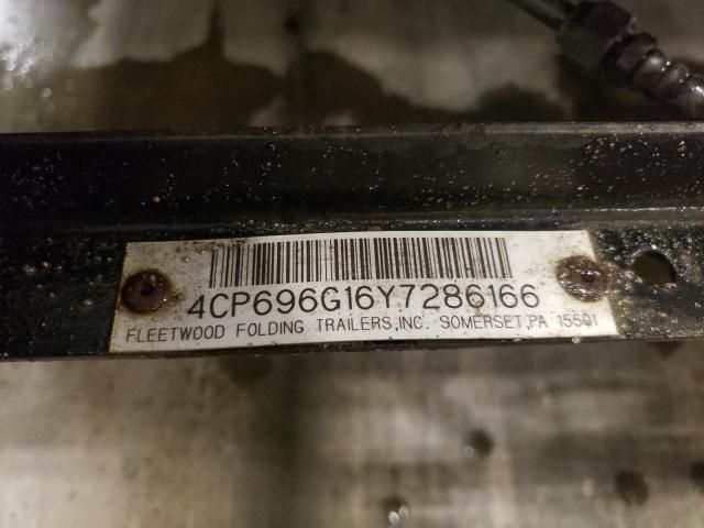 2000 Coleman Cheyenne