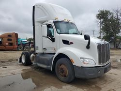 Salvage trucks for sale at Wichita, KS auction: 2017 Peterbilt 579 Semi Truck