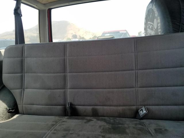 1996 Jeep Cherokee SE