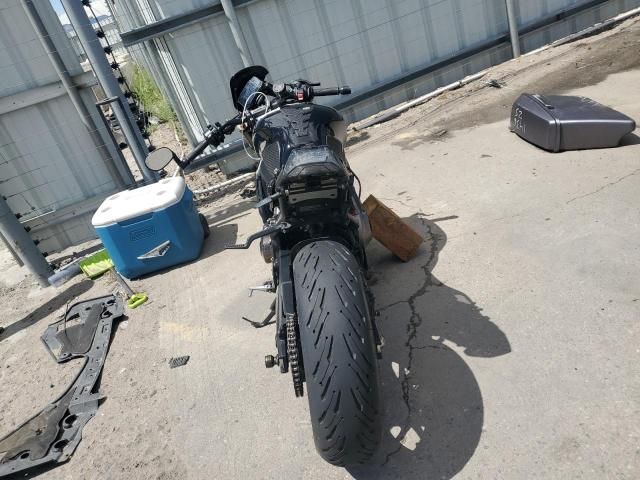 2022 Yamaha MTM890 C