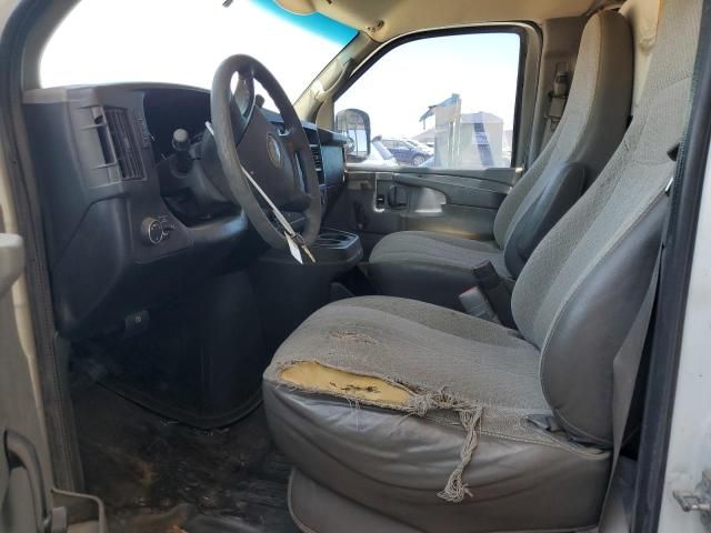 2011 Chevrolet Express G2500