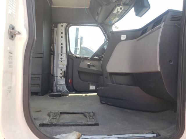 2022 Freightliner Cascadia Semi Truck