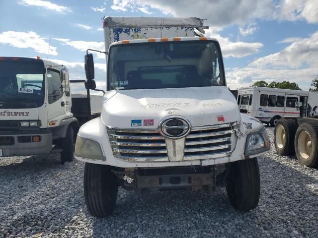 2006 Hino Hino 268