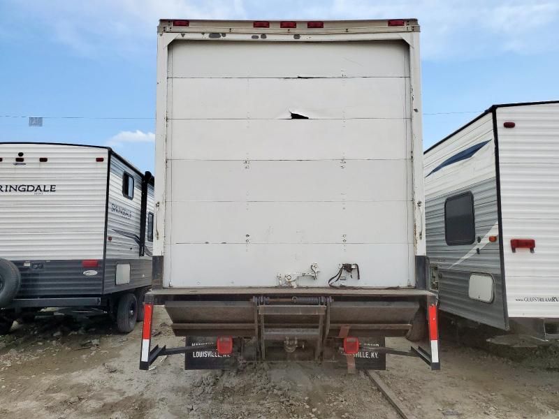 1997 Ford F800