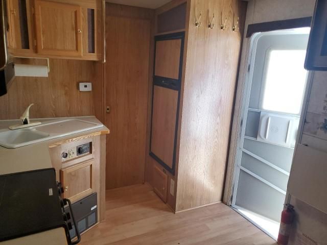 2003 Tahoe Travel Trailer