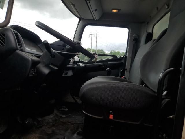 2015 Hino 258 268