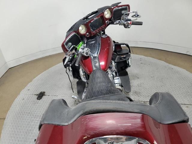 2017 Indian Motorcycle Co. Roadmaster