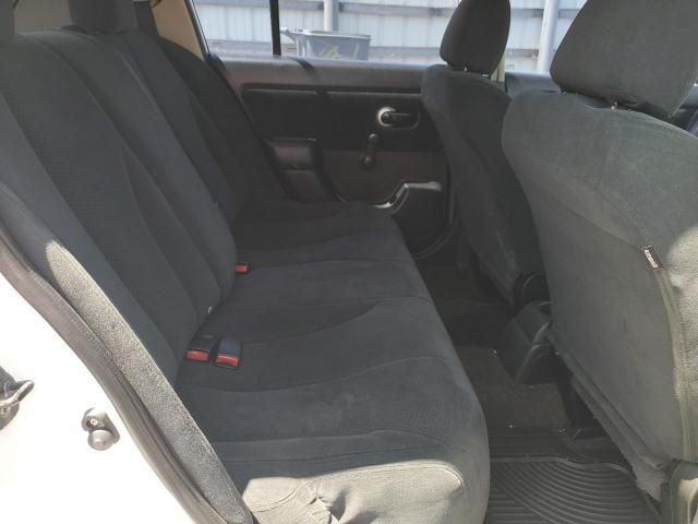 2011 Nissan Versa S