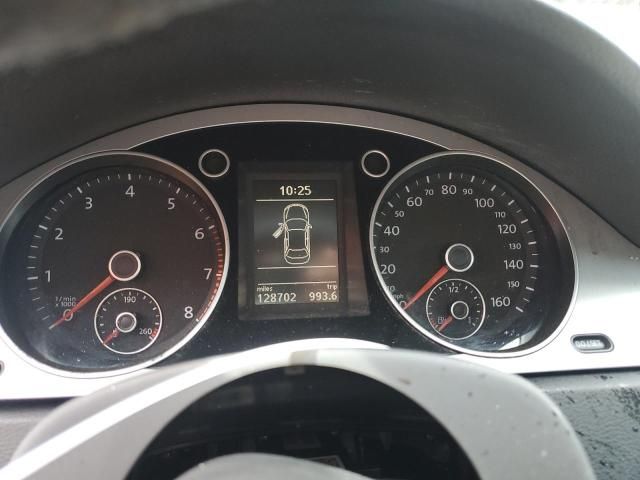 2010 Volkswagen Passat Komfort