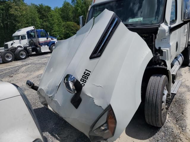 2022 Freightliner Cascadia 126 Semi Truck