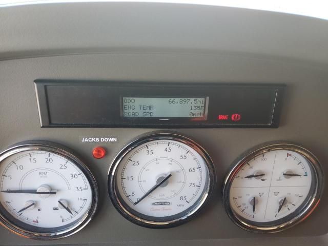 2009 Freightliner Chassis XC