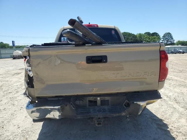 2020 Toyota Tundra Crewmax SR5