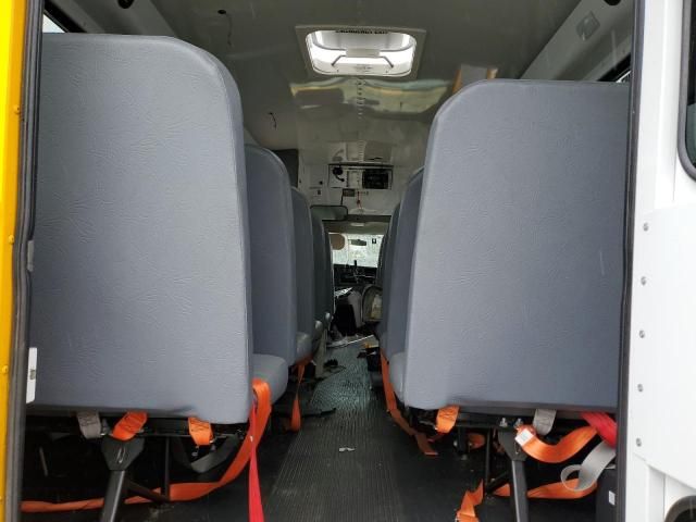 2020 Chevrolet Express G4500
