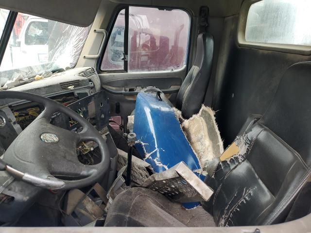 2007 Freightliner Columbia Semi Truck