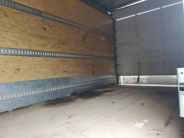 2019 Isuzu NPR HD