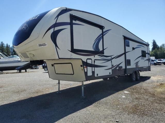 2015 Keystone 316 5th Wheel