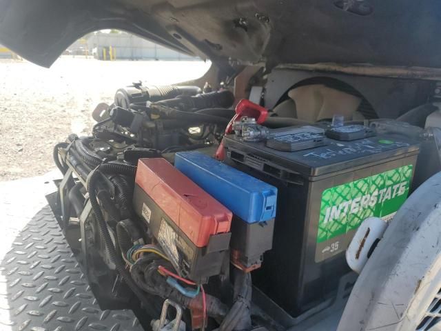2014 Nissan Forklift