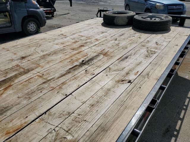 2020 Load Trail Equipment Trailer