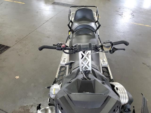 2015 Skidoo 2015 Skidoo Skandic