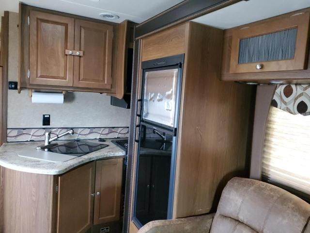 2015 Coachmen 2015 Ford Econoline E450 Super Duty Cutaway Van