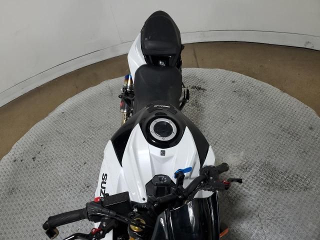 2023 Suzuki GSX-S750 M