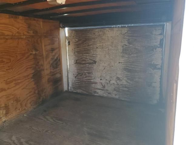 2000 Haulmark CD7163T Enclosed Cargo Trailer