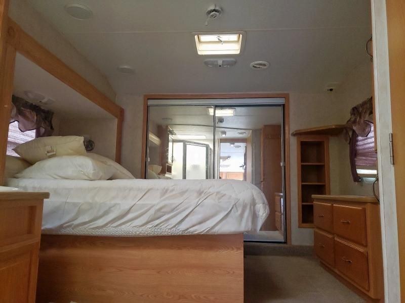 2005 Crossroads Cruiser