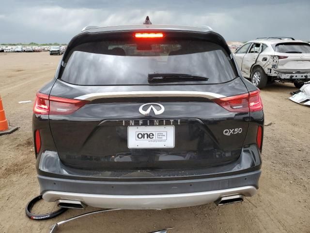 2019 Infiniti QX50 Essential
