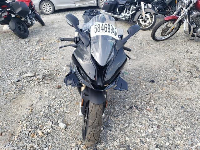 2024 BMW S 1000 RR