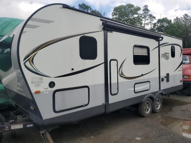 2020 Winnebago Trailer