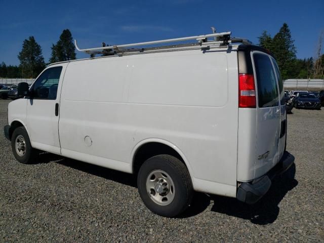 2016 Chevrolet Express G2500