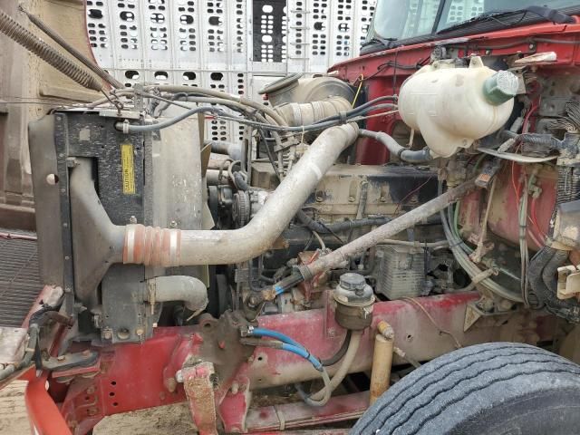 1996 Volvo WG Grain Truck