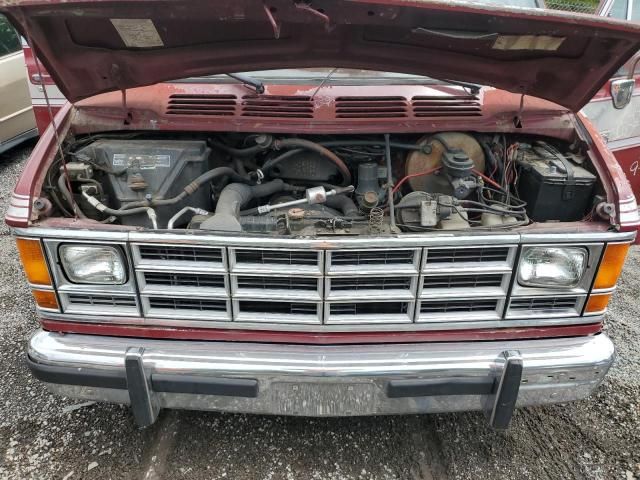 1988 Dodge RAM Van B250