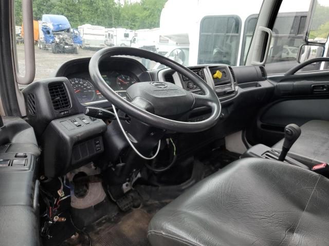 2017 Hino Hino 338