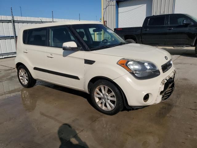 2013 KIA Soul +