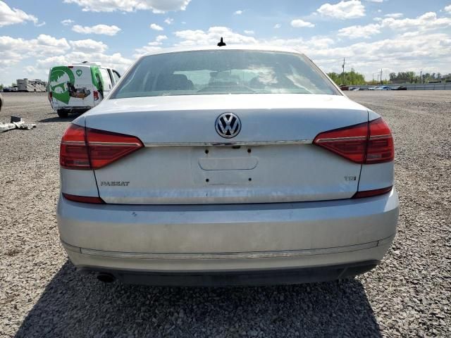 2016 Volkswagen Passat SE