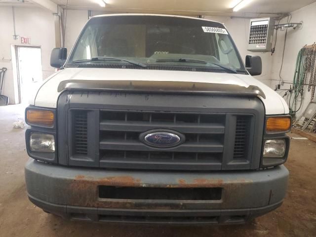 2013 Ford Econoline E250 Van