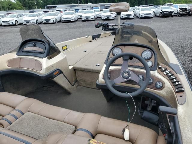 1999 Land Rover 1999 Landau Boat CO Boat