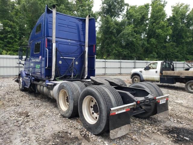 2011 Volvo VN VNL