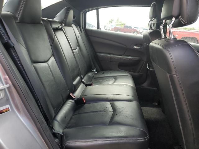 2013 Chrysler 200 Limited