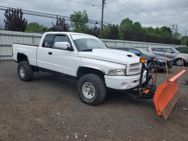 1999 Dodge RAM 2500