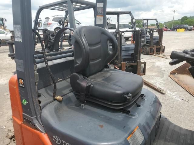 2015 Toyota Fork Lift