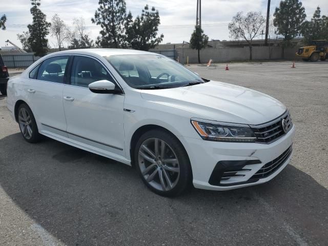 2017 Volkswagen Passat R-Line