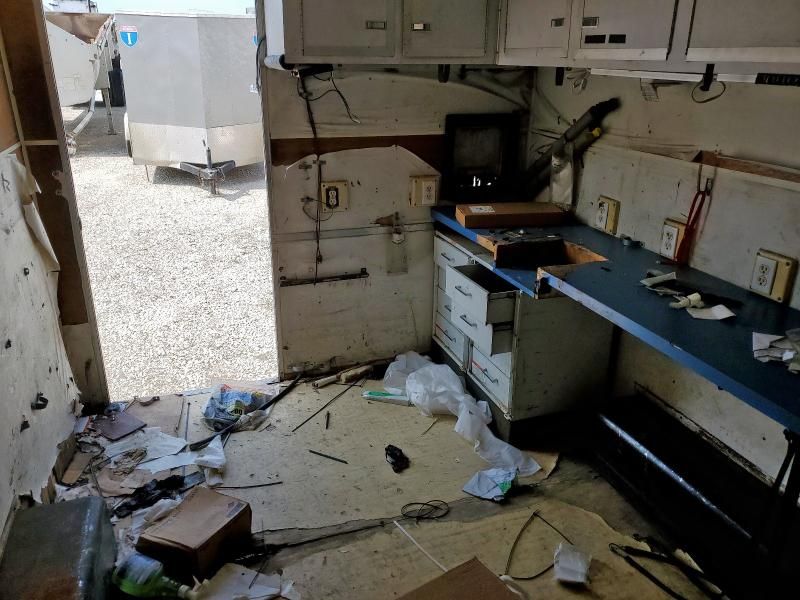 1997 Wells Cargo Fiber Optic Splicing Trailer