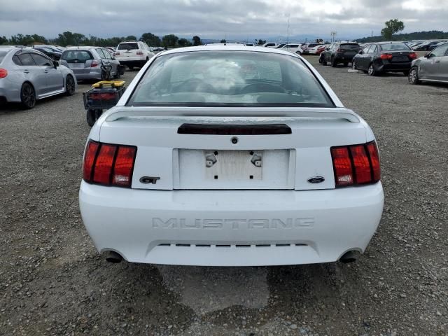 2000 Ford Mustang GT