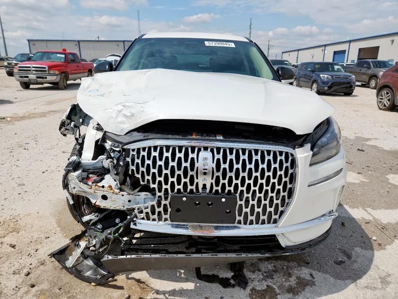 2025 Lincoln Corsair Premiere
