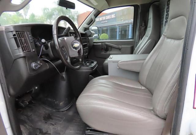 2022 Chevrolet Express G2500