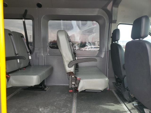 2022 Ford Transit T-150