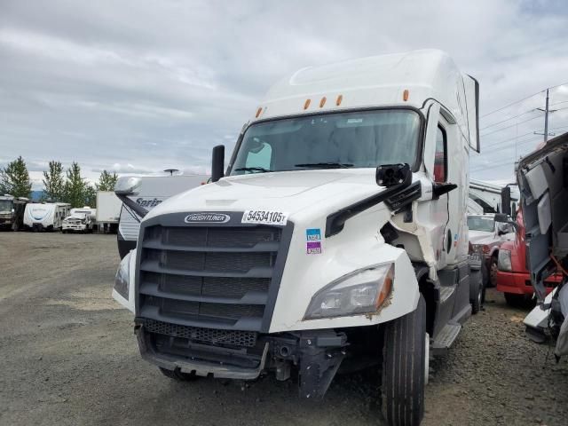 2025 Freightliner Cascadia 126 Semi Truck