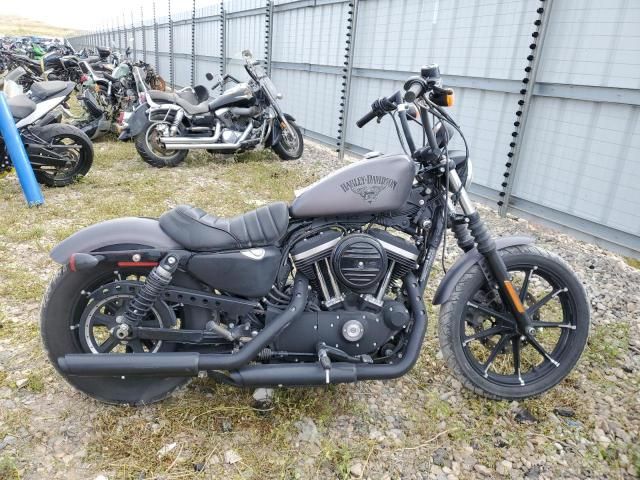 2016 Harley-Davidson XL883 Iron 883
